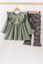 Camouflage dog hunting applique ruffle pants set