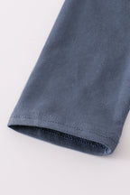 Navy puppy applique top