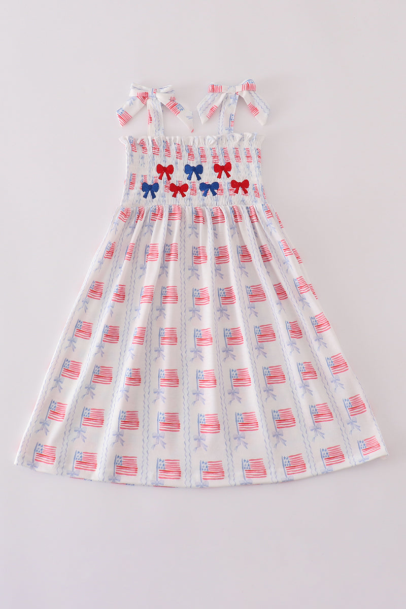 Bow embroidery smocked dress