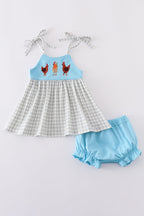 Blue farm chicken embroidery bloomer set