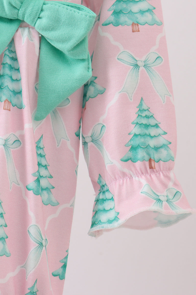 Ruffle Pink Christmas Tree Bubble