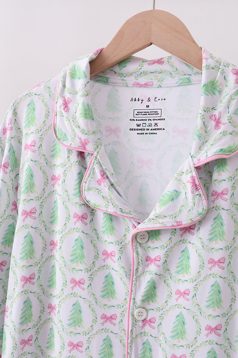 Green christmas tree mom pajama set